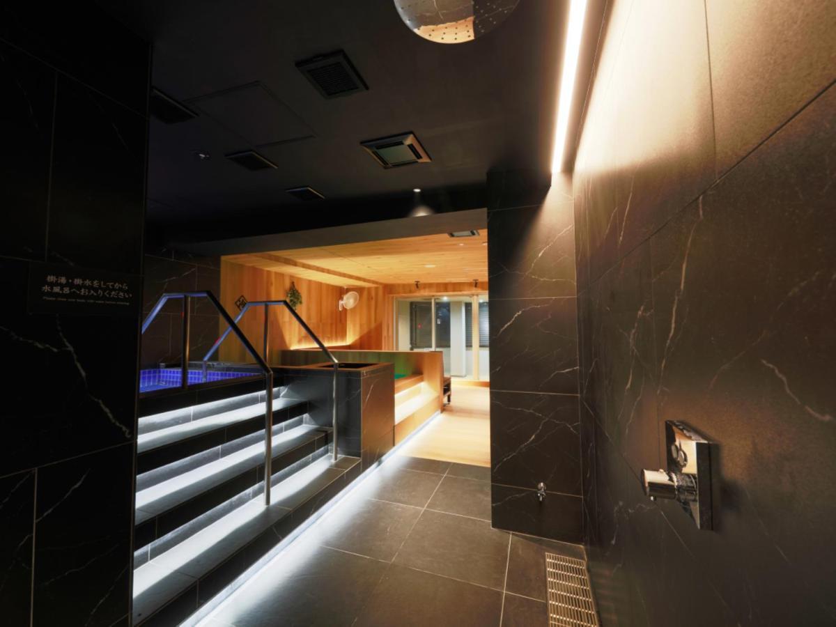Rembrandt Cabin & Spa Shimbashi - Caters To Men Präfektur Tokio Exterior foto