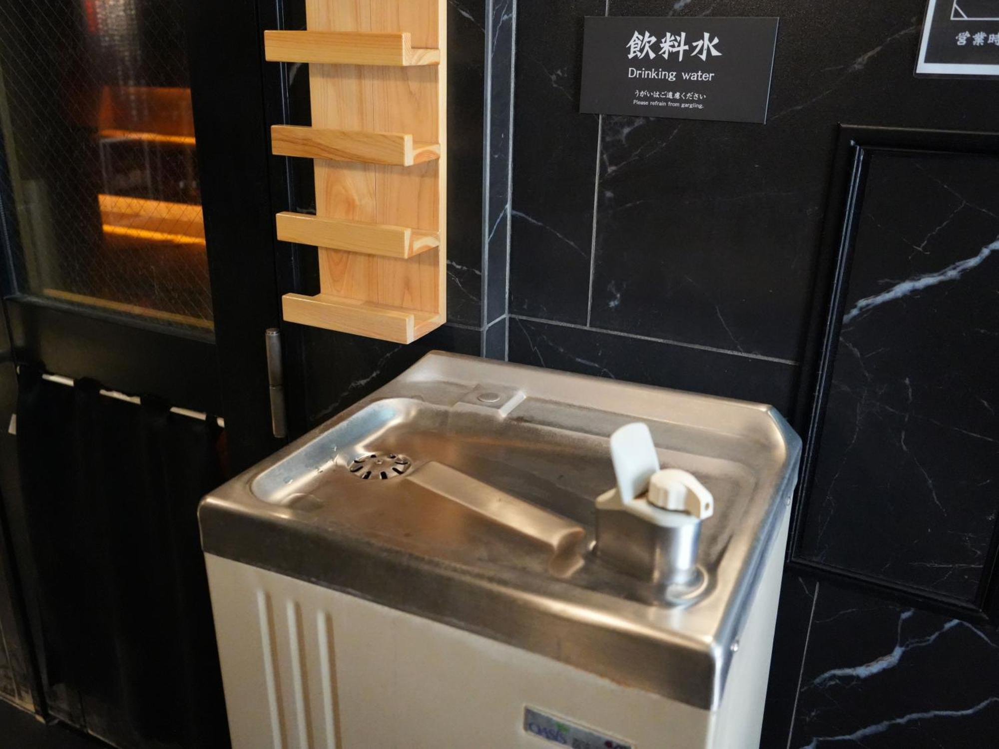 Rembrandt Cabin & Spa Shimbashi - Caters To Men Präfektur Tokio Exterior foto